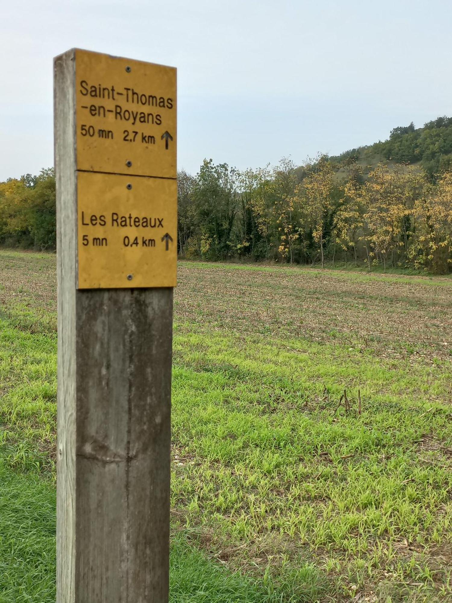 Вилла Chez Suzanne Saint-Thomas-en-Royans Экстерьер фото